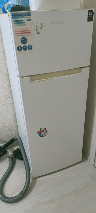 Холодильник сатылады