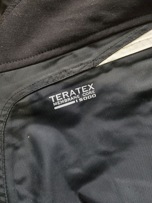 Страхотен дамски ски екип