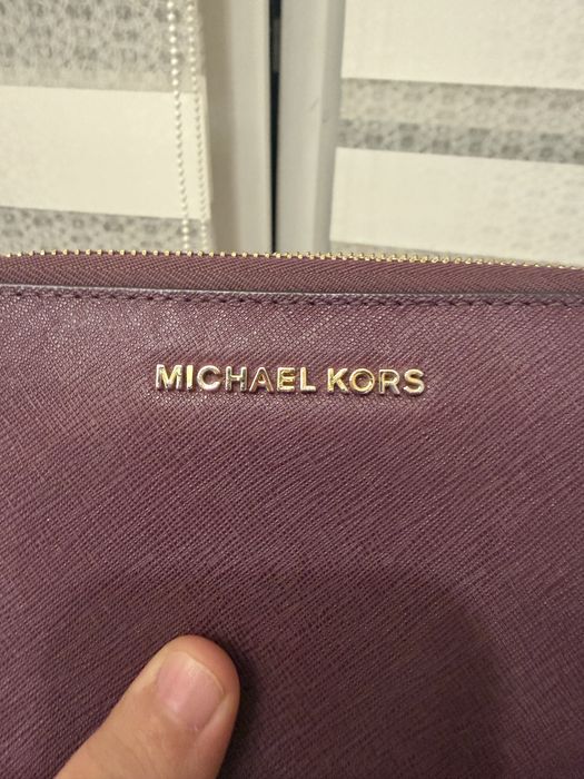 Кошелек Michael Kors с пыльником