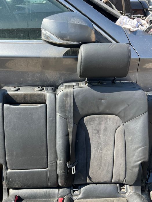 Салон за Ауди AUDI Q7 Sline кожа+алкантар Ел. 7места ном 110