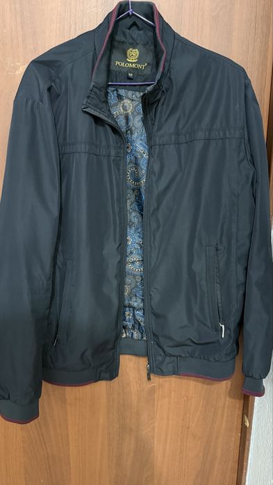 Куртка ветровка ааа