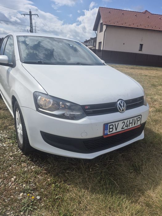 VOLKSWAGEN Polo 2014 — imagine 2