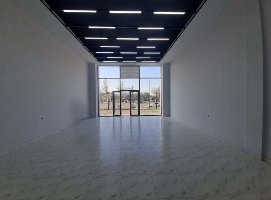 Депо Молл 88 кв м 600$ супер цена под офис или Шоурум