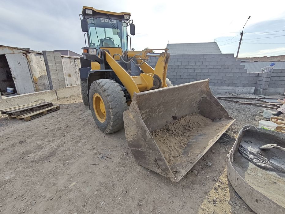 Продам погрузчик SDLG 1.8 куб