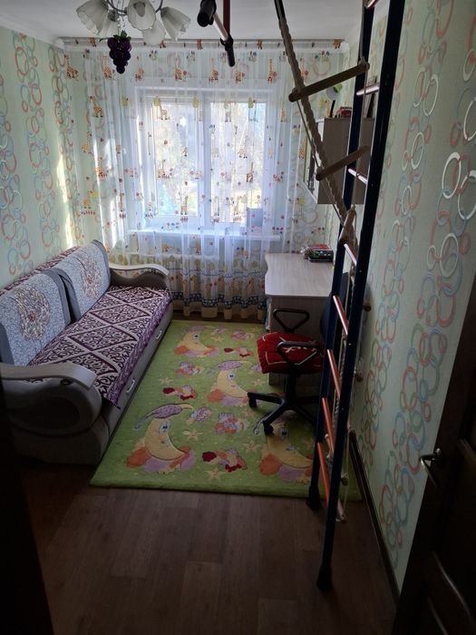 Продам 3 комнатную квартиру