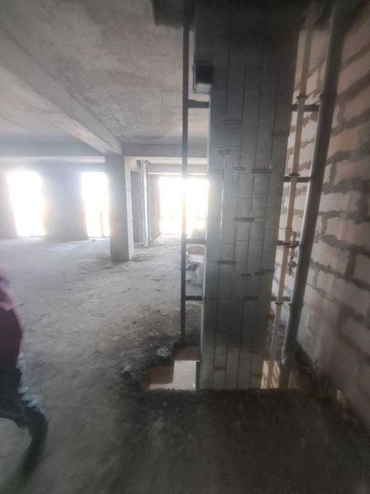 Яккасарой 9 этаж - 99 кв.