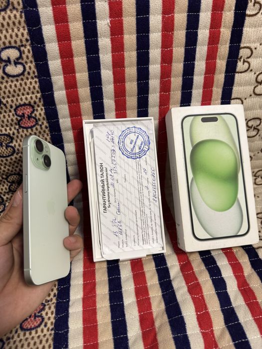 Продам Телефон Айфон 15 128