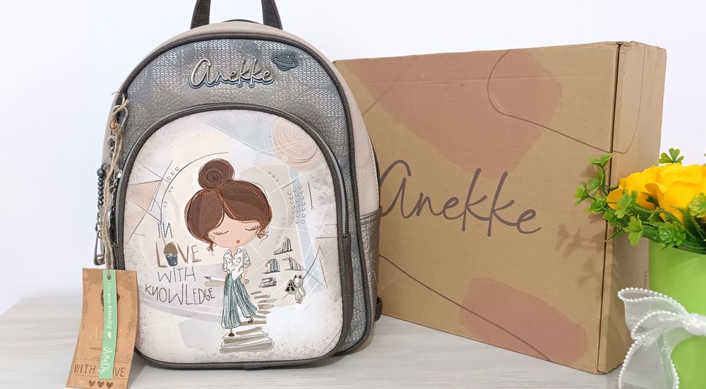 Уникална нова дамска раница Anekke