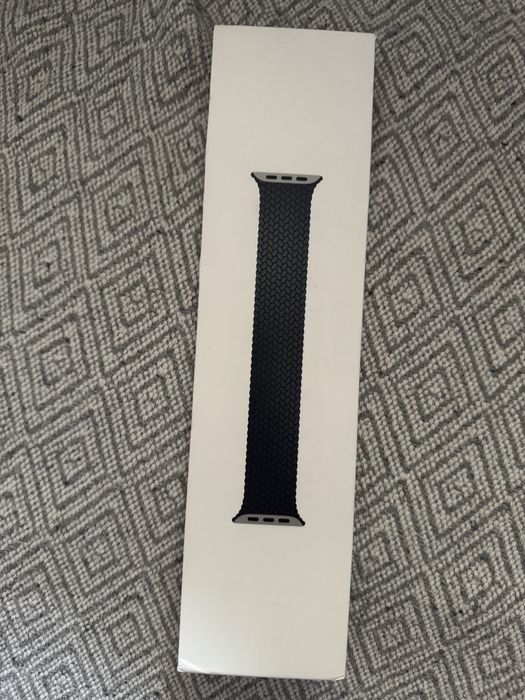 Curea apple watch solo loop nr 7 originala