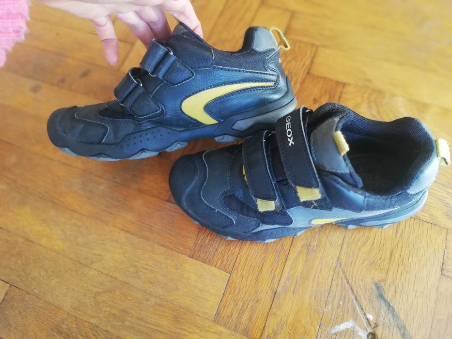 Geox детски обувки 36