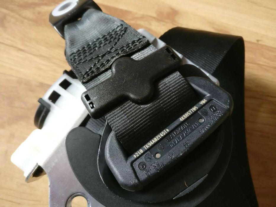 Centuri Siguranta AUDI A6 C8 4K / A7 2019+ Versiunea Standard