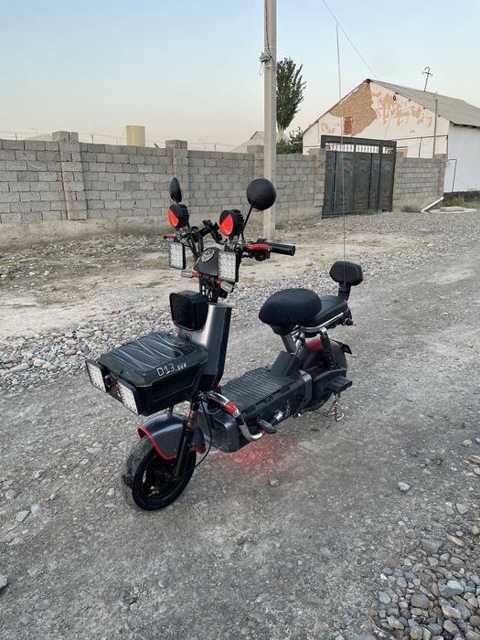 Скутер продам хокен