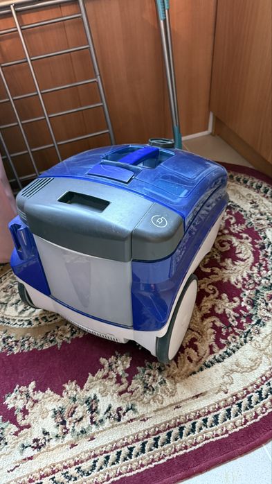 Продам Пылесос Thomas в отличном состоянии