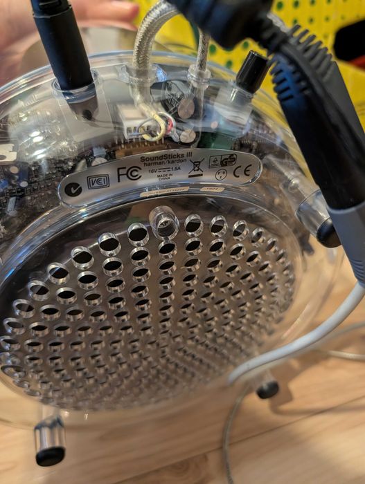 Sistem audio Harman Kardon SoundSticks III (2.1) – Stare impecabilă