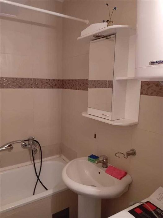 Дава се под наем Двустаен апартамент в Пловдив, Централна гара - 59 кв.м за 142.8 € - Снимка #1