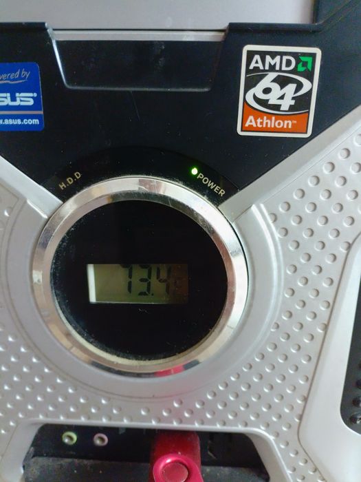 Sistem Destpok PC ASUS 2,4 Mhz ,8 Gb ,1 tera HardiskWindows 11 Pro cu