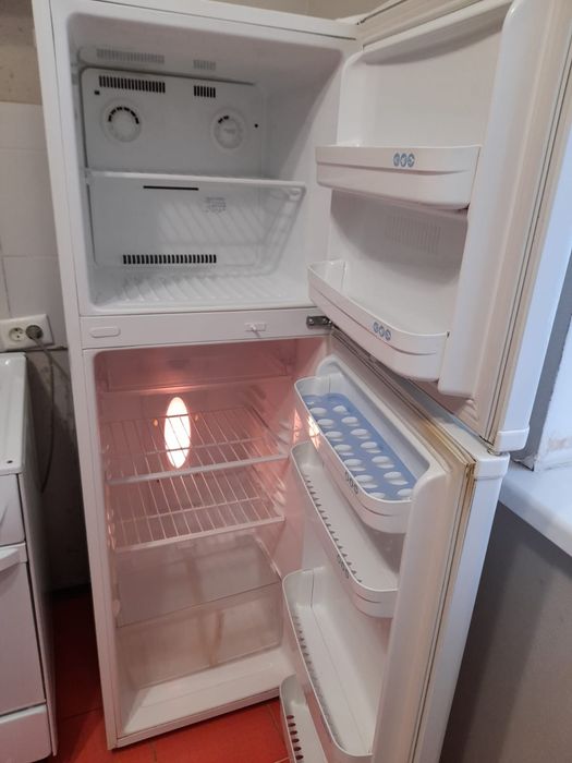 Продам холодильник lg