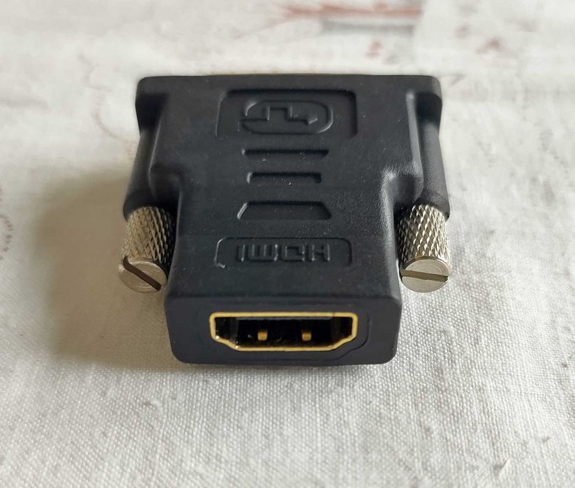 Adaptor DVI - HDMI de la Compania Matrox - 20 bucati noi !