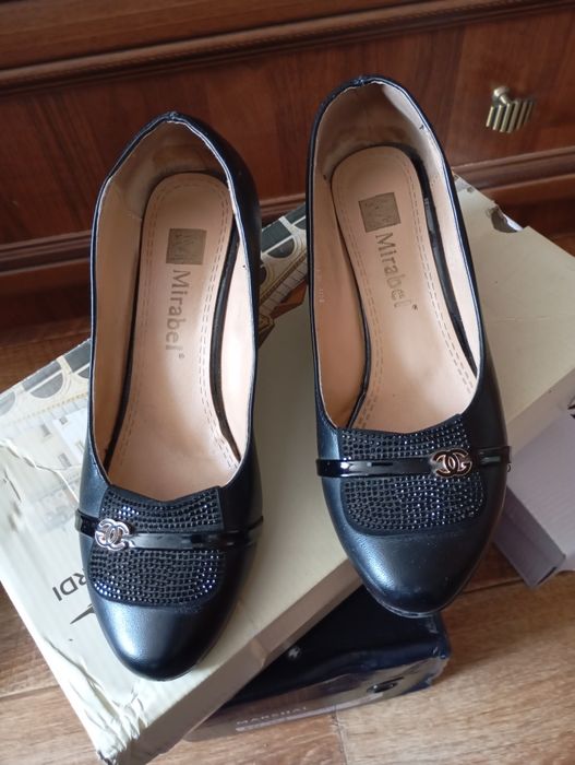 Обувь женская б/у.