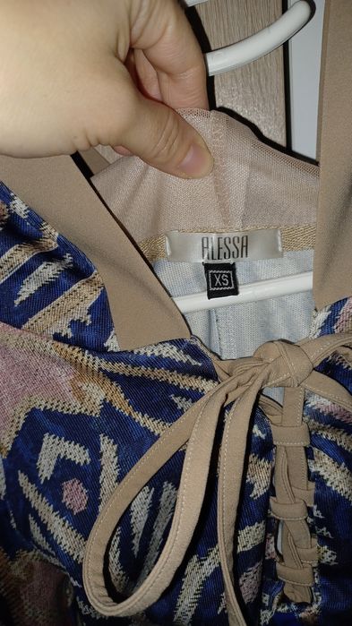 Alessa Шарена блуза размер XS