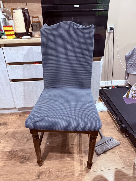 Продам стулья 5 штук