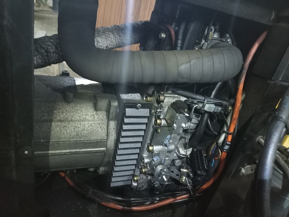 Generator cu motor hatz cu pornire la cheie