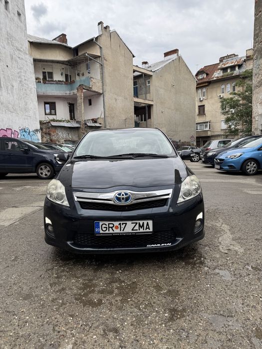 toyota auris