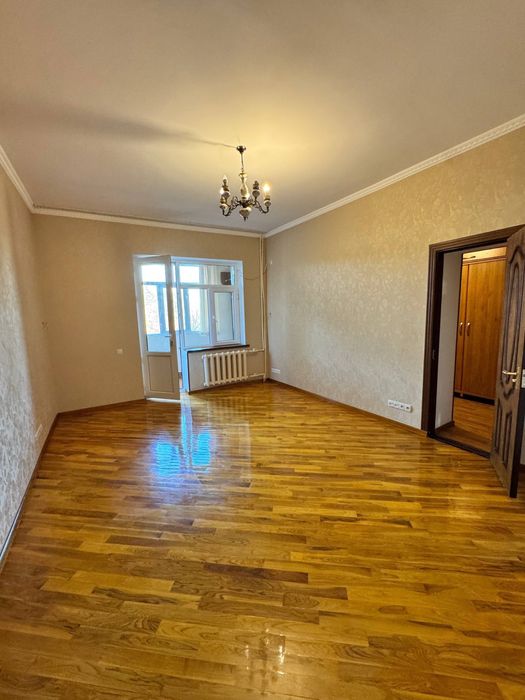 Продаётся КВАРТИРА 4/3/5 на 135м2 м. Космонавтов, ул Германа Лопатина