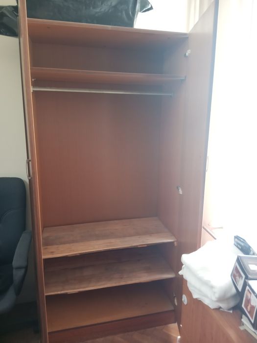 Гардероб двукрилен