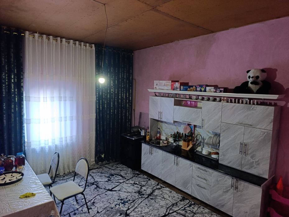 Уй сотилади срочно