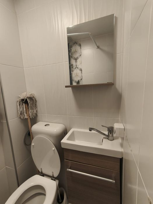 Garsoniera de închiriat