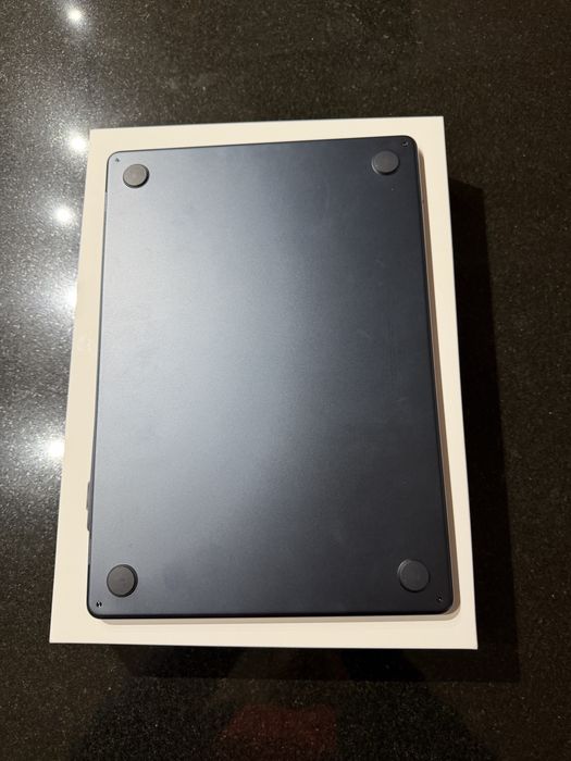 MacBook Air 15 inch 256GB