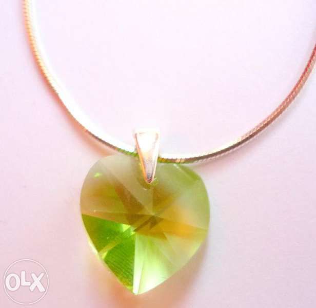 10мм Сваровски сърца - НОВИ със сребърен държач