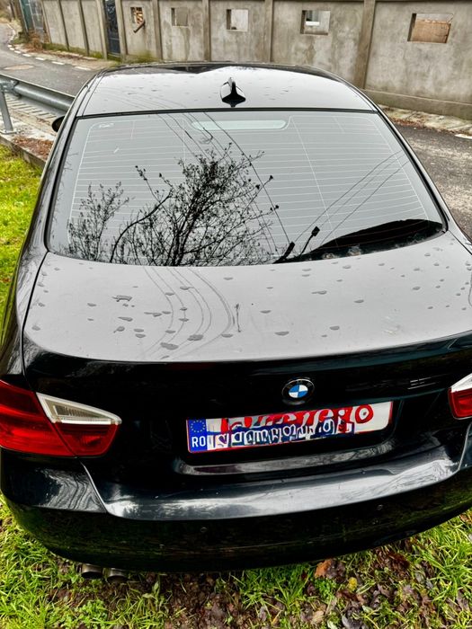 Dezmembrez BMW E90 325i 218HP an 2007+ 320d 2010 EUROPA Black sapphire