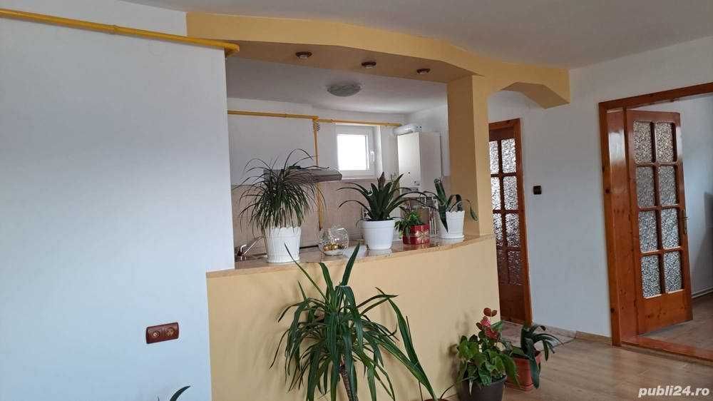 Apartament cu 2 camere central Câmpulung Moldovenesc