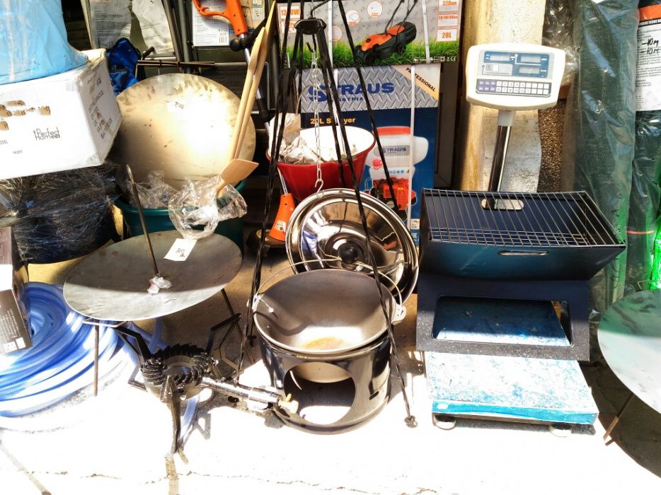 Ceaun fonta pura 7,2/129 lei+ trepied 40=169 lei (10,8L/16 L / 22L )