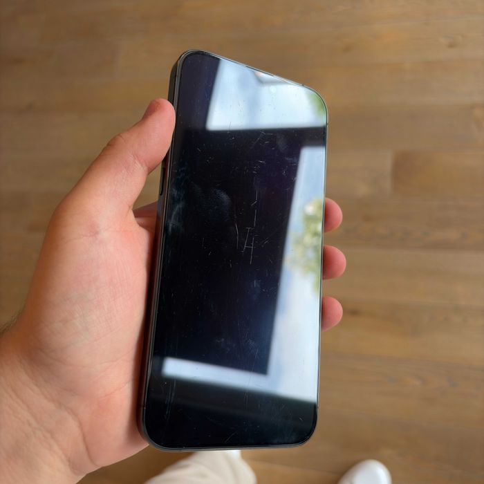 iPhone 15 Pro Max 256Gb Black Titanium 100% Baterie + 24 Luni Garanție / Apple Plug