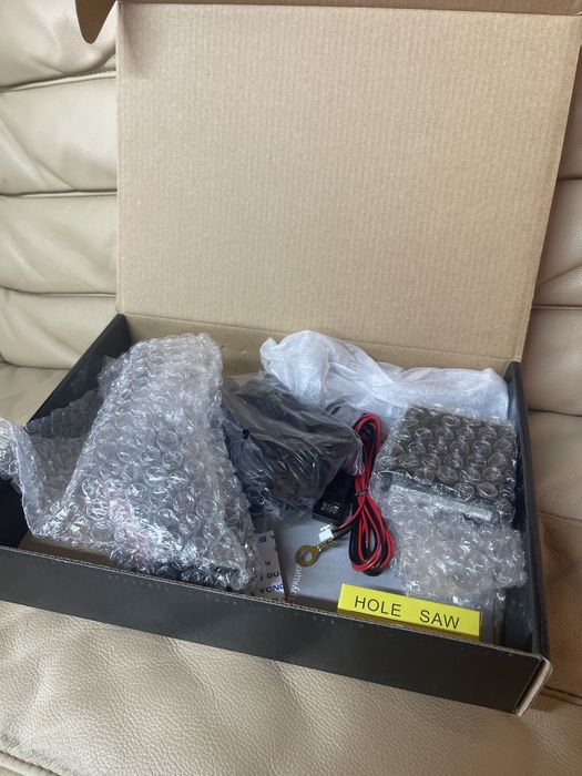 Парктроник на авто новый универсальный