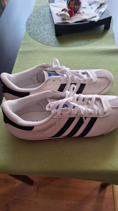 Маратонки Адидас