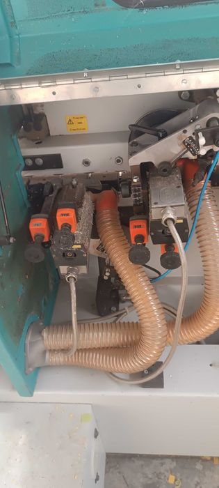 HOLZHER 1402 кантираща машина много запазена