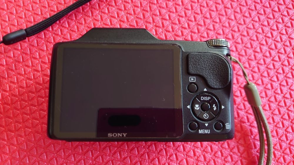 Vând cameră semi profesională