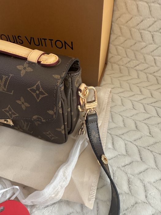 Дамска чанта нова