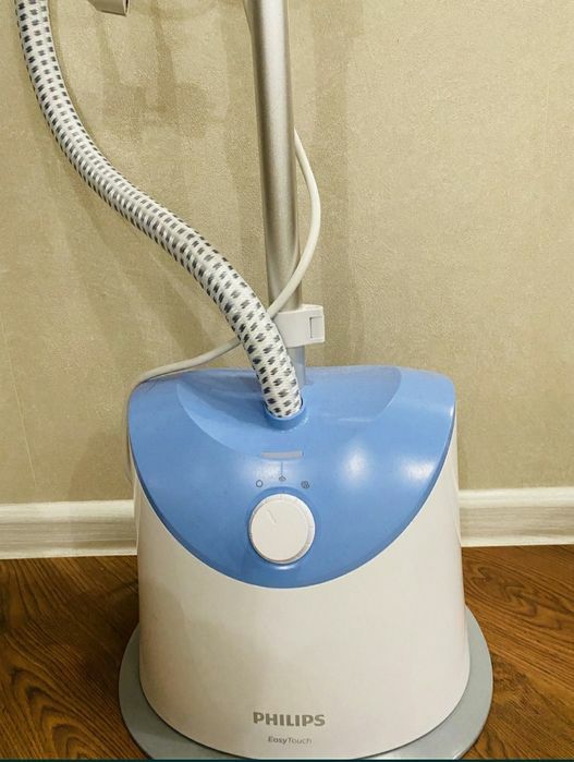 Отпариватель для одежды Philips EasyTouch