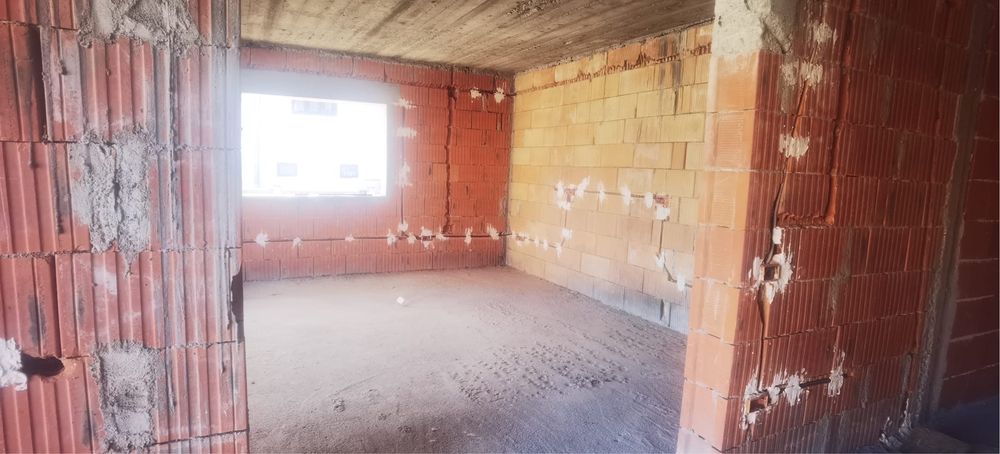 Casa noua in Calimanesti