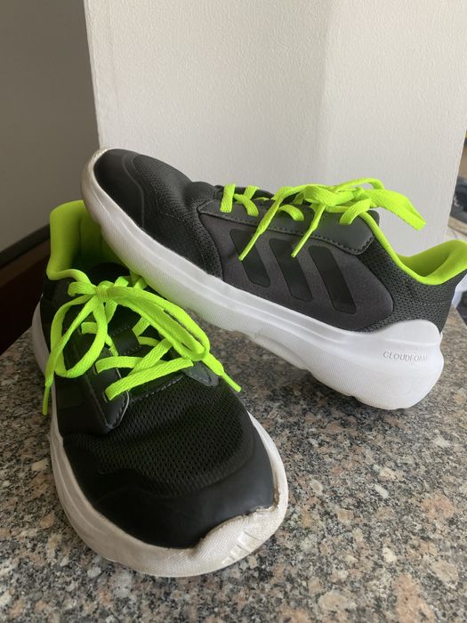 Adidasi baieti marimea 38