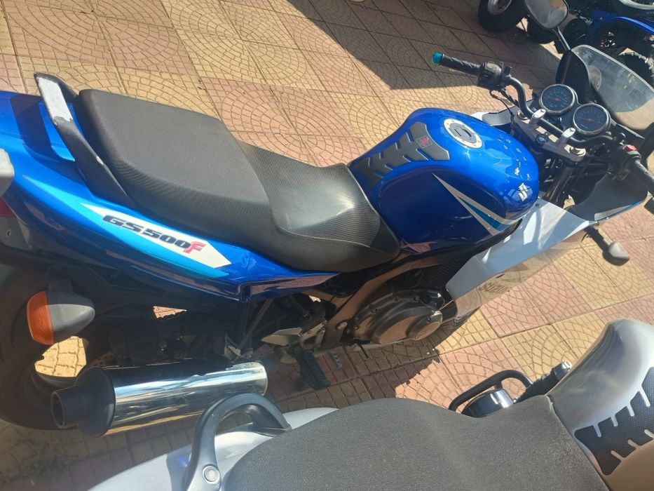 Suzuki  GS  500F