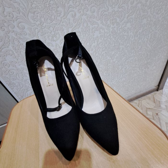 Женские туфли (новые)