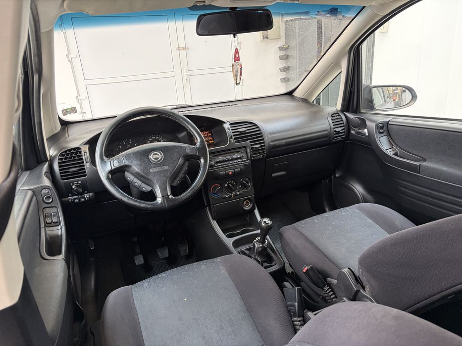 Opel Zafira 2001 - 7 Locuri | 1.6-105CP | Clima Ac | 291.000Km | Inmatriculata Ro |