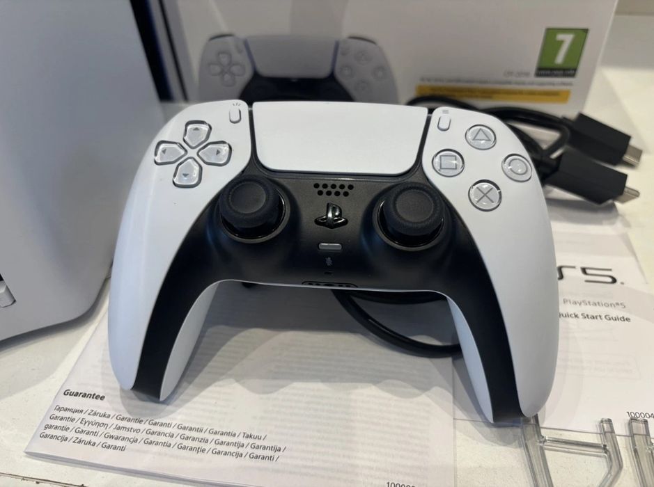 Playstation 5 Disk като нова, без забележки