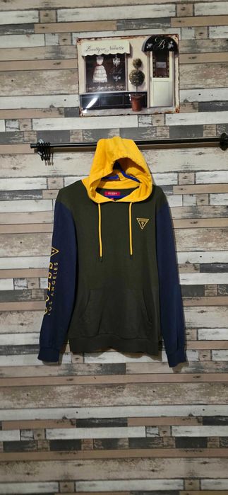 Guess S-мъжки суичър (х-271)